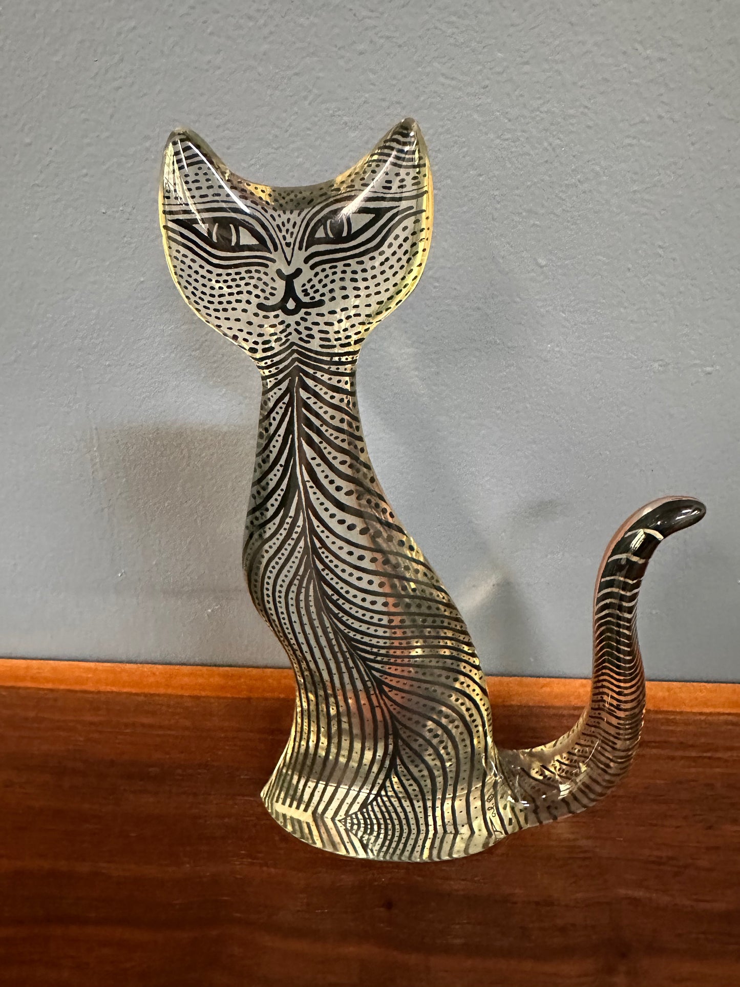 SOLD – Midcentury Op-Art Lucite Cat Sculpture by Artist Abraham Palatnik