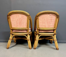 Load image into Gallery viewer, 1980s Pencil Reed and Leather Table And Four Chairs by Henry Link