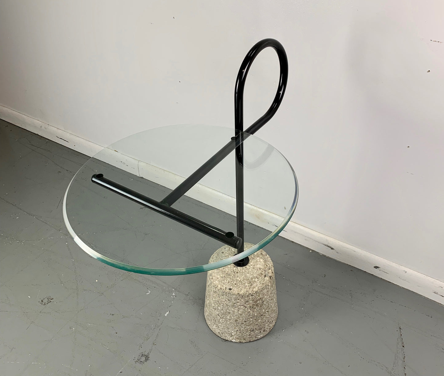 Italian Mid-Century Post-Modern Sottsass Style Side Table of Concrete and Steel