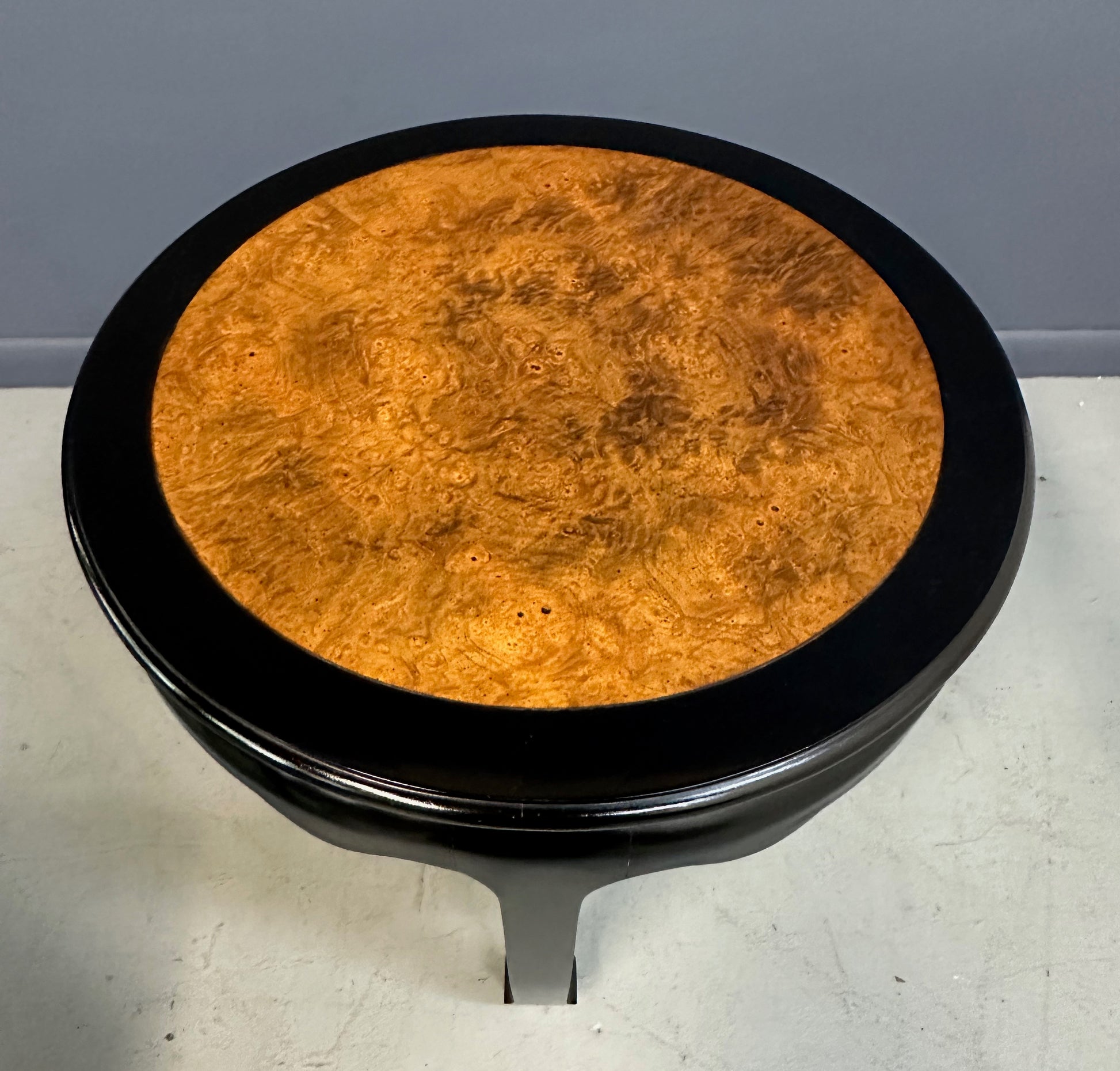 Century Ebonized Pair of Pagoda Side Tables with A Burl Top Chin Hua Collection