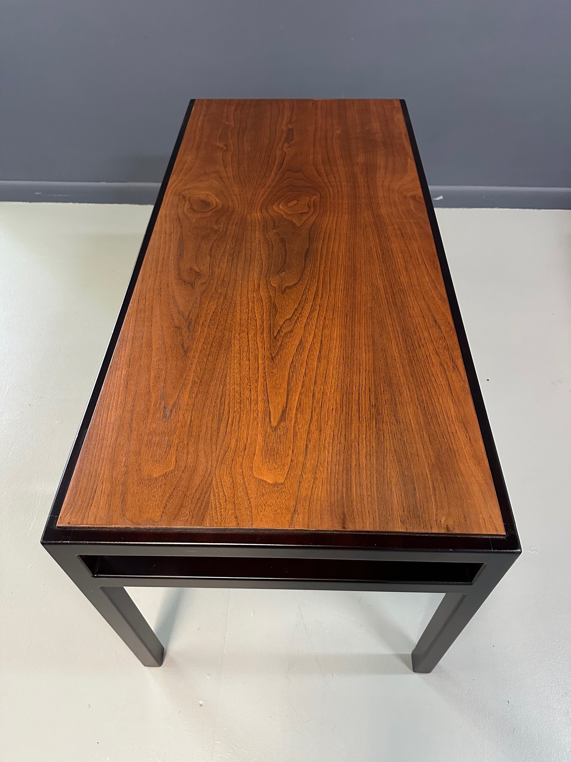 Mid-Century Dunbar Style Nesting Tables in Walnut and Ebonized Frames
