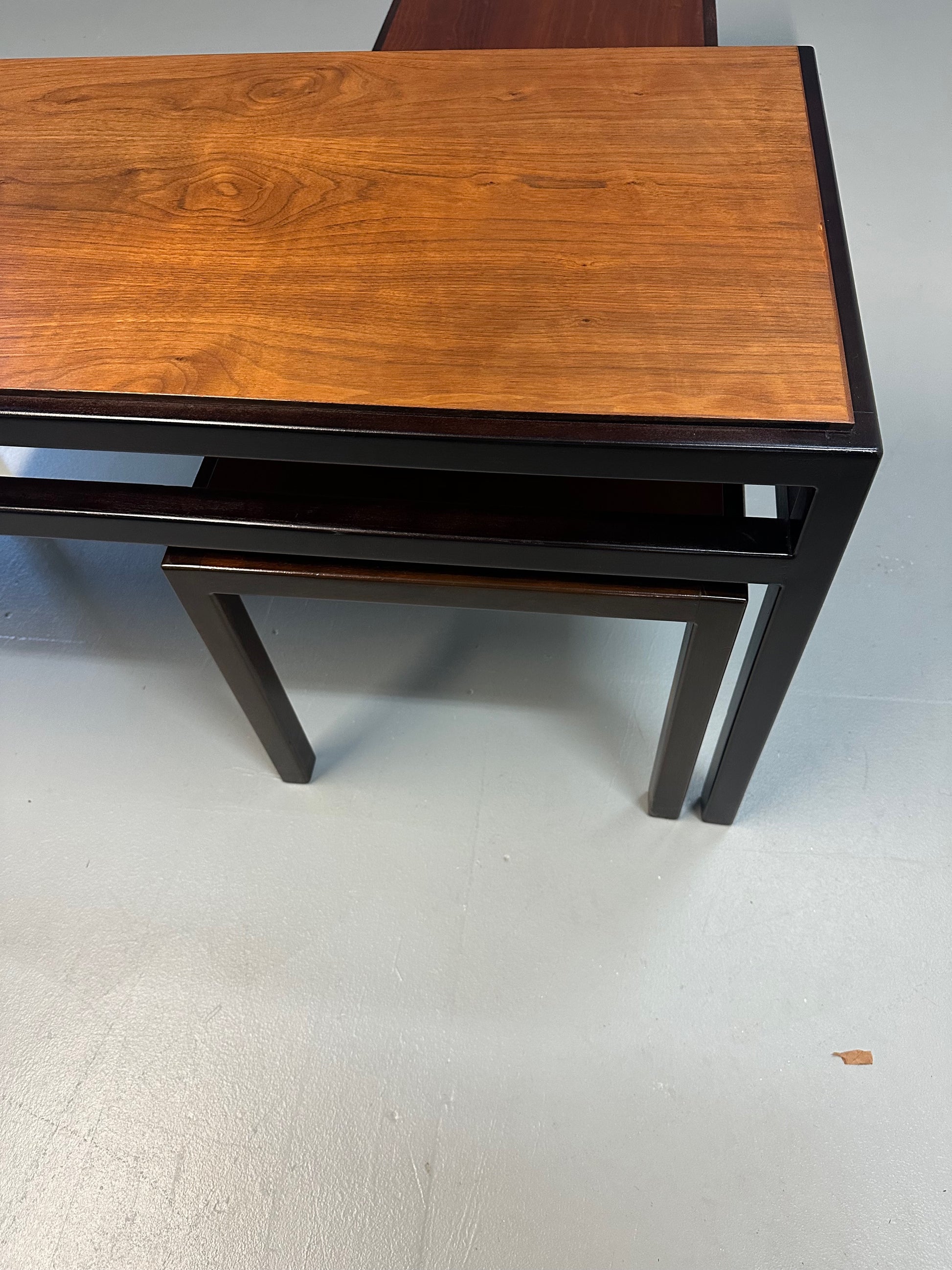 Mid-Century Dunbar Style Nesting Tables in Walnut and Ebonized Frames