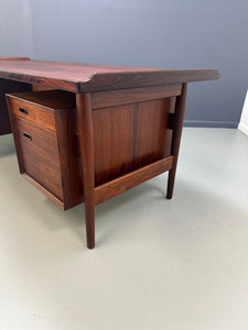 Arne Vodder Rosewood Executive Desk 207 for Sibast, Denmark, 1960s