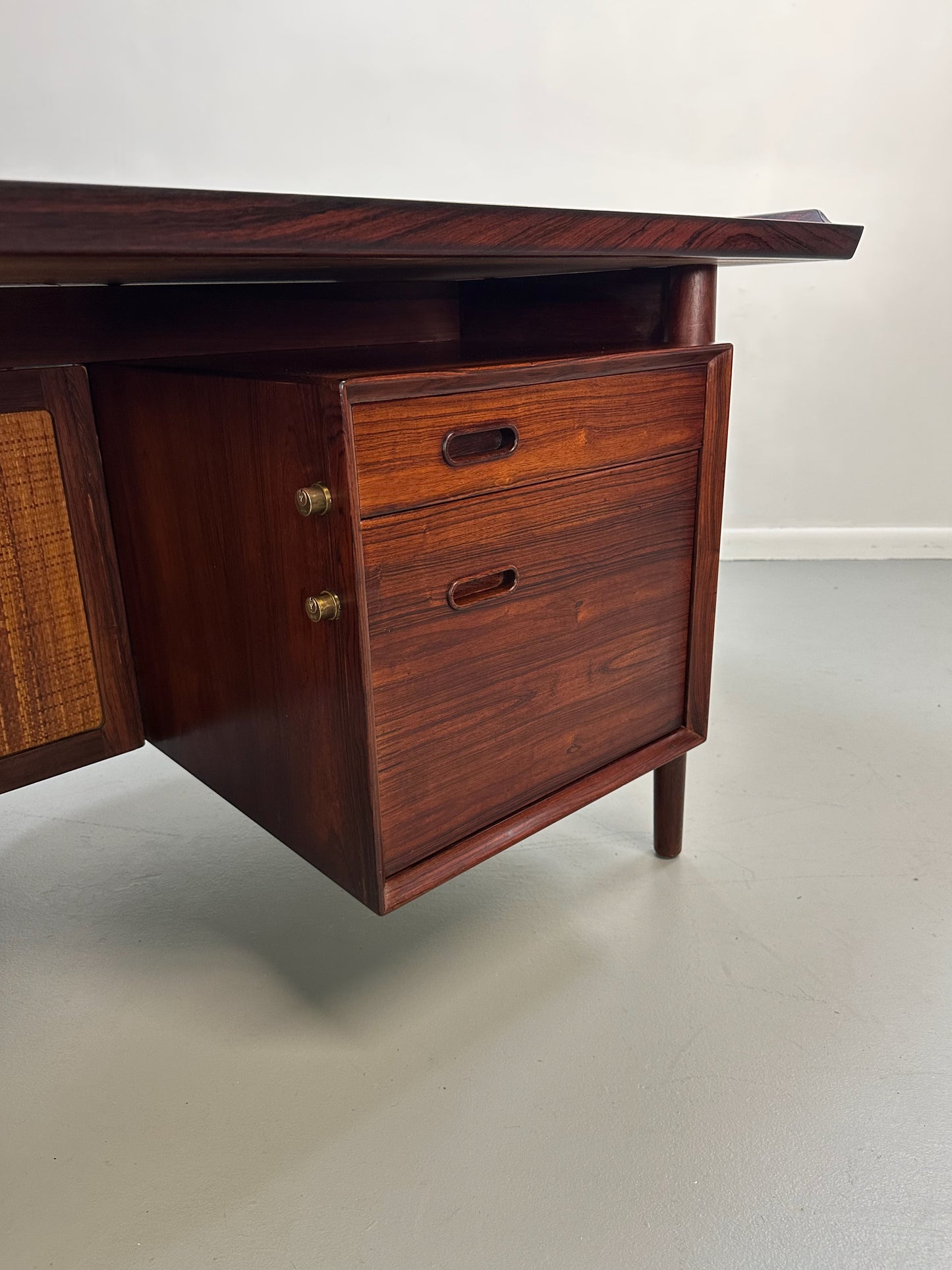 Arne Vodder Rosewood Executive Desk 207 for Sibast, Denmark, 1960s
