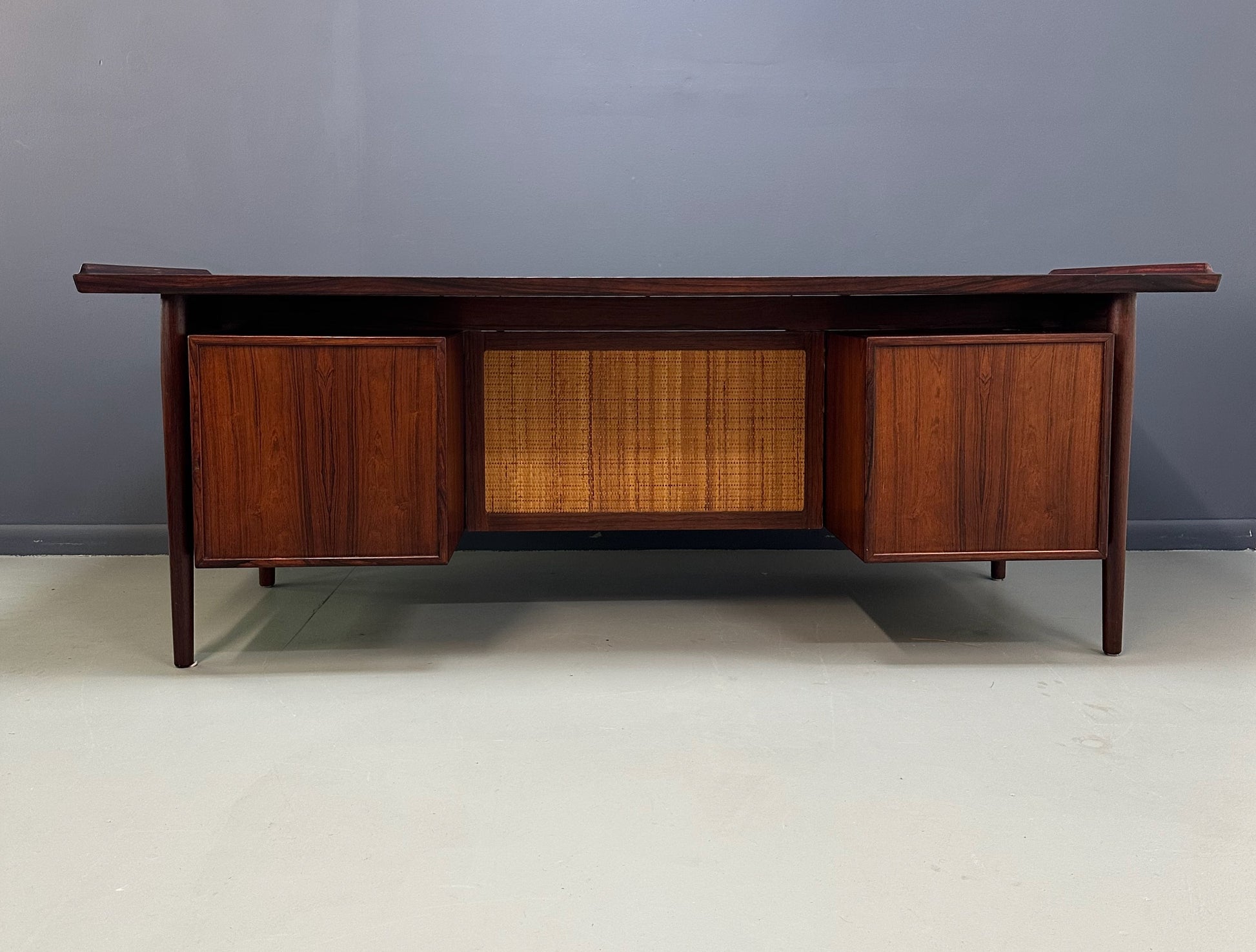Arne Vodder Rosewood Executive Desk 207 for Sibast, Denmark, 1960s