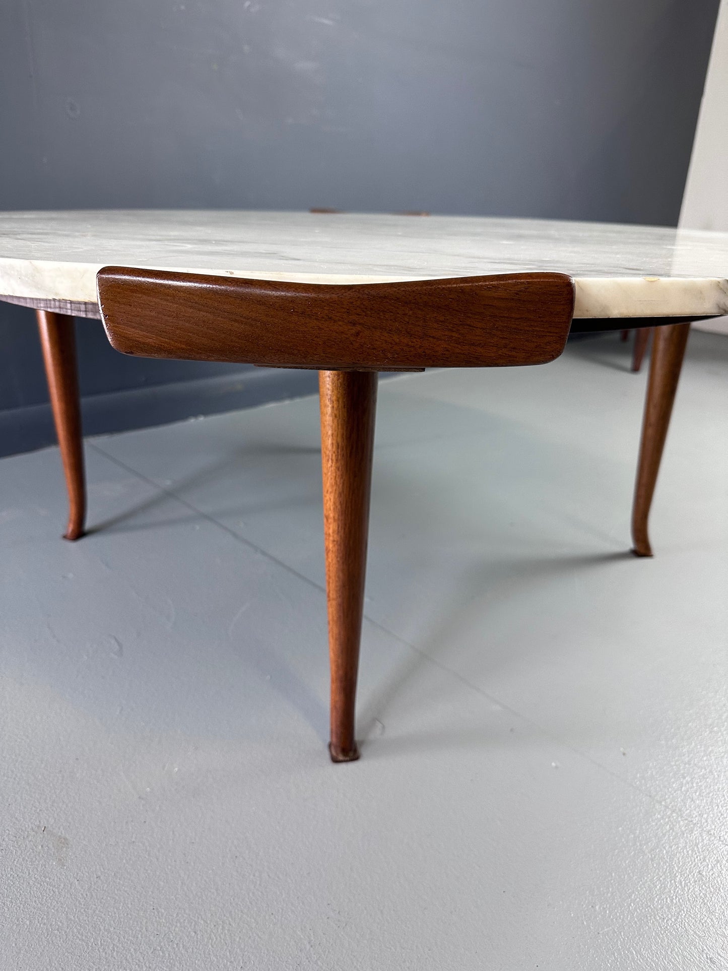 SOLD – Erno Fabry Coffee Table in Carrara Marble and a Walnut Base with Curvacrous Legs