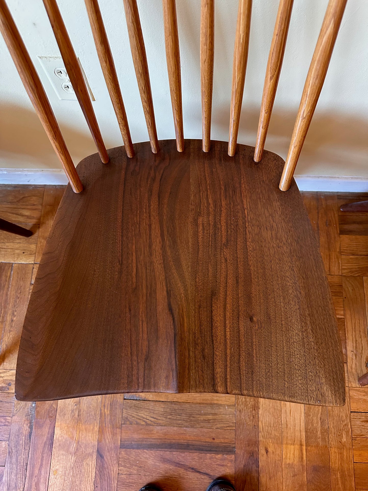 SOLD – Set of Six New Chairs in Walnut by George Nakashima