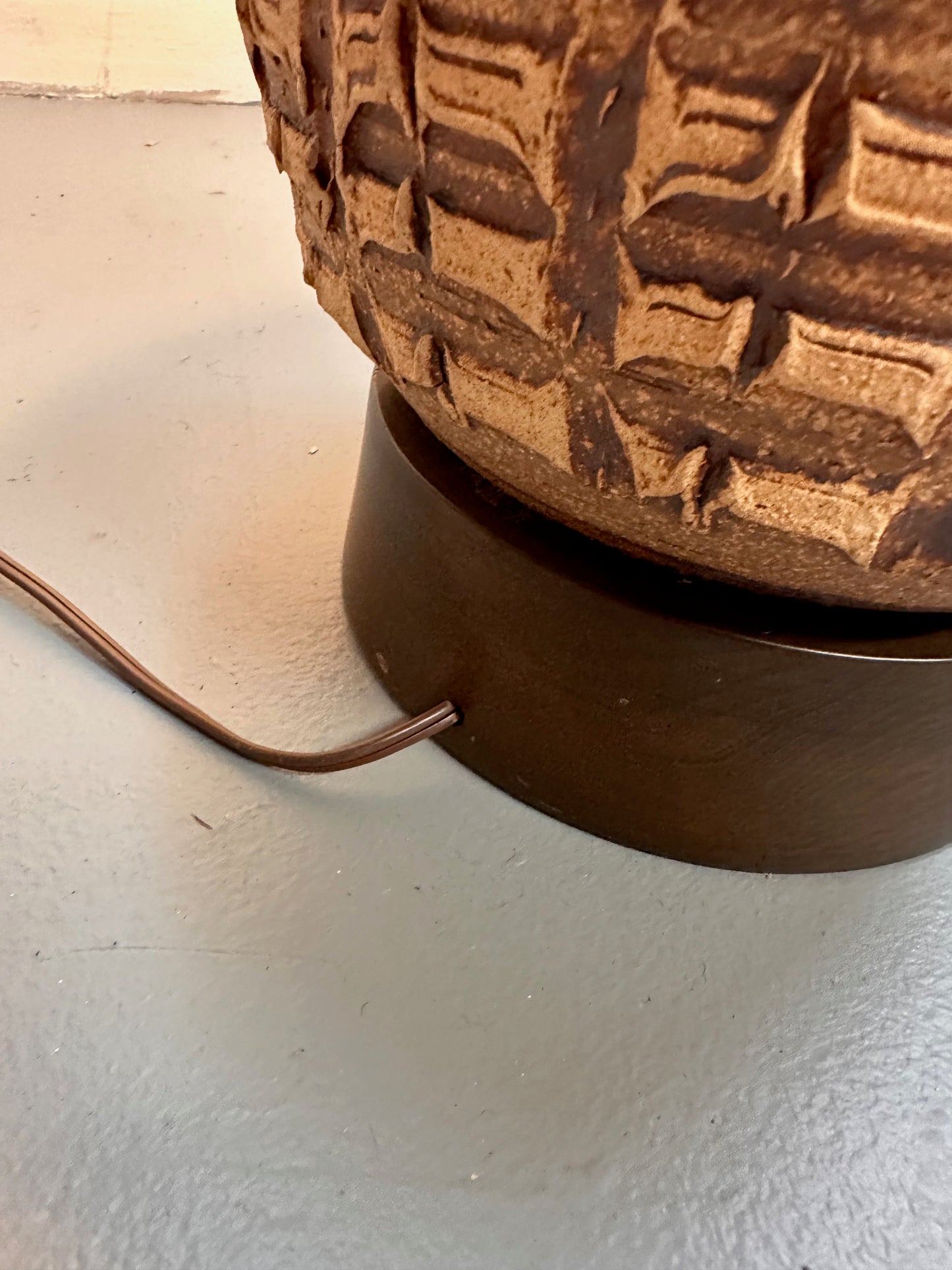 SOLD – Ceramic Table Lamp by California Potter Bob Kinzie Mid Century