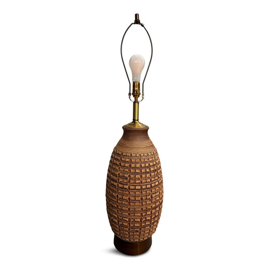 SOLD – Ceramic Table Lamp by California Potter Bob Kinzie Mid Century