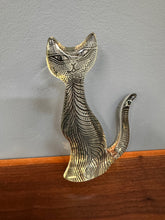 Load image into Gallery viewer, Midcentury Op-Art Lucite Cat Sculpture by Artist Abraham Palatnik