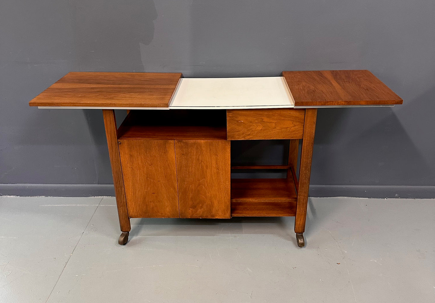 John Widdicomb Bar Cart by Dale Ford with Expanding Top
