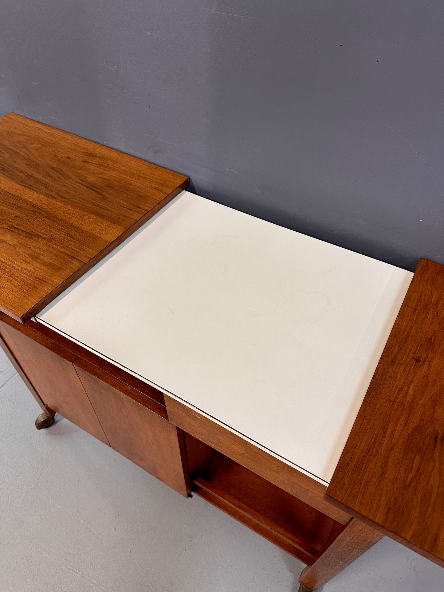 John Widdicomb Bar Cart by Dale Ford with Expanding Top