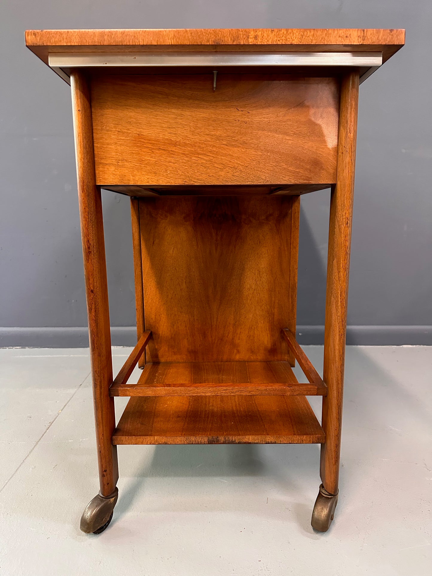 John Widdicomb Bar Cart by Dale Ford with Expanding Top