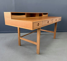 Load image into Gallery viewer, Vintage 1970s Danish Peter Lovig Mid Century Modern Desk in White Oak