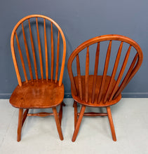 Load image into Gallery viewer, Set of Nine Hunt Country Continuous Bow Dining Chairs 2 Armchairs &amp; 7 Side Chair