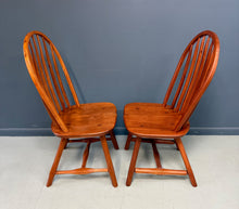 Load image into Gallery viewer, Set of Nine Hunt Country Continuous Bow Dining Chairs 2 Armchairs &amp; 7 Side Chair
