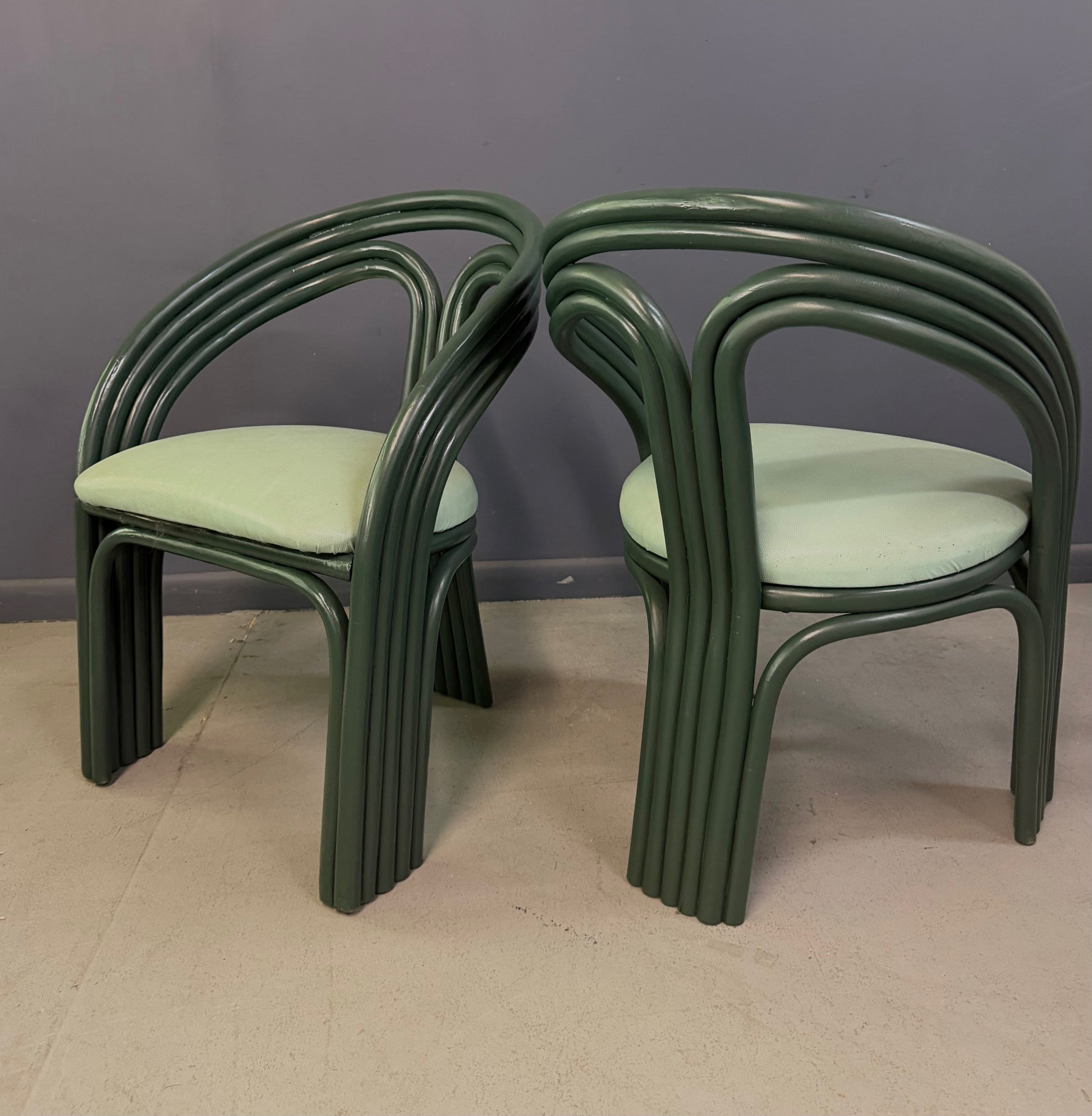 Set of 6 Postmodern Green Bent Rattan Dining Chair in the Style of Axel Enthoven