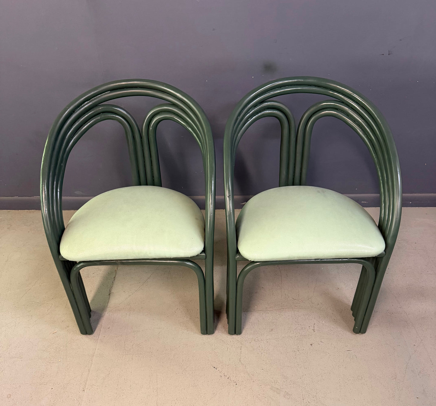 Set of 6 Postmodern Green Bent Rattan Dining Chair in the Style of Axel Enthoven