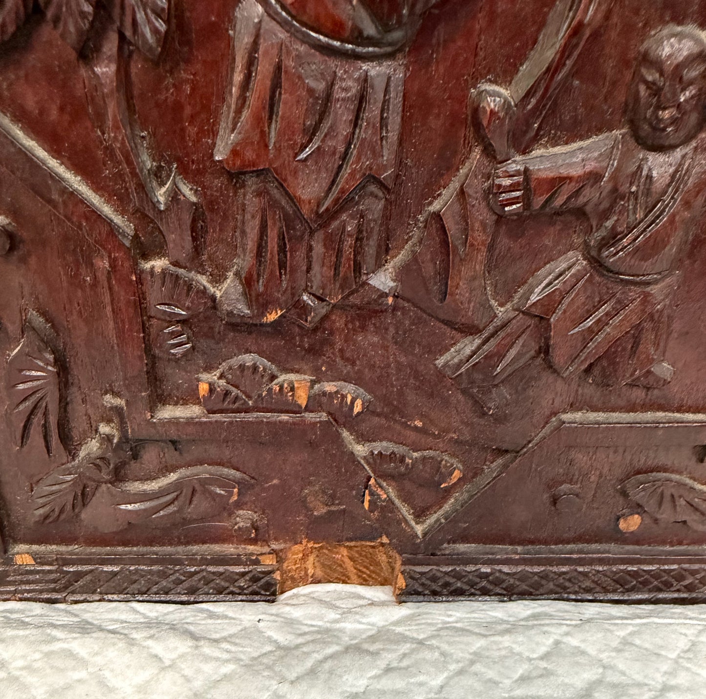 Antique Chinese Mahjong Set in Carved Dragon-Motif Wood Case, Early 20th Century