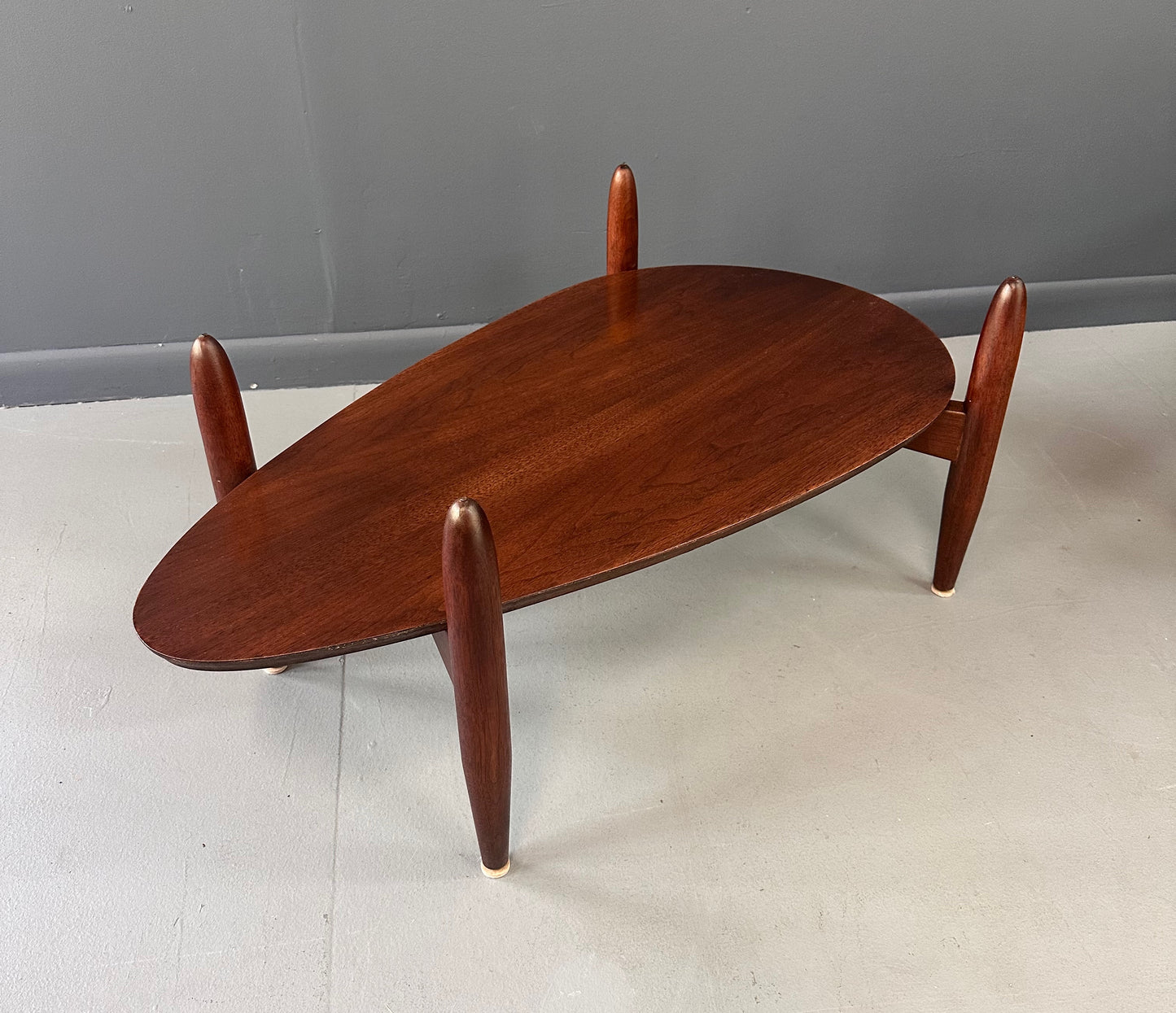 SOLD – Sculptural Mid Century Teardrop Coffee Table in Walnut by Adrian Pearsall