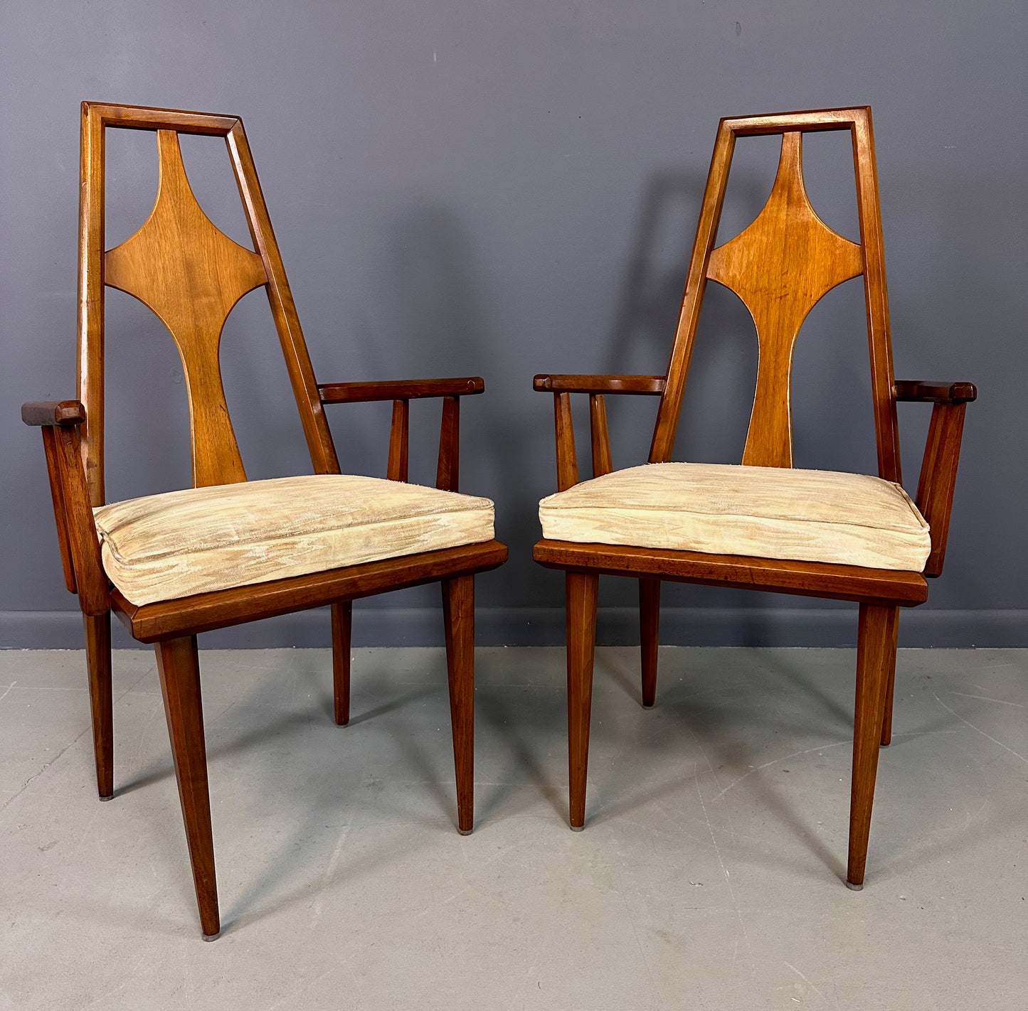 SOLD – 1960s Set of 6 Edmond J. Spence Walnut Dining Chairs Swedish Modern