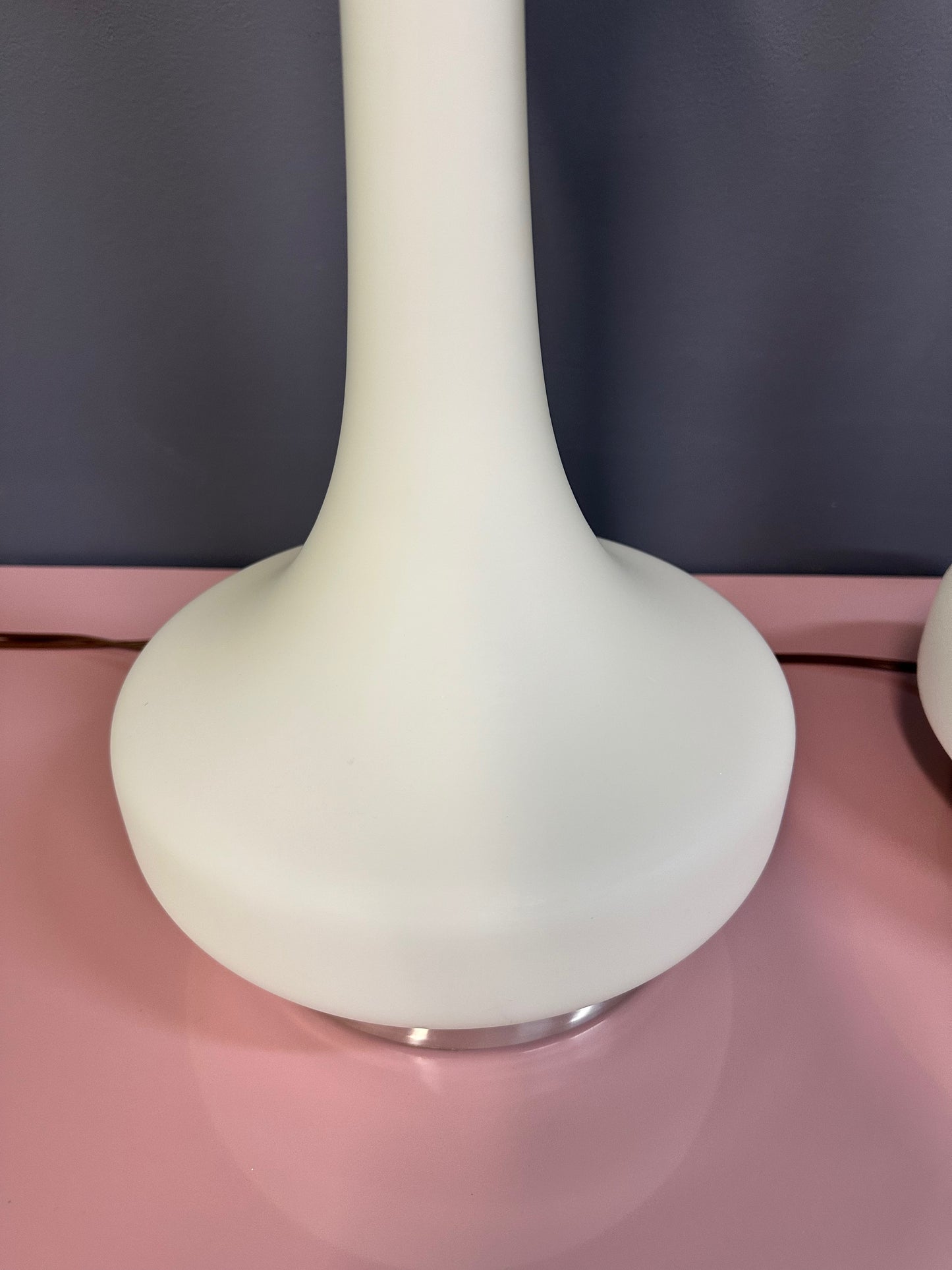 Pair of 1970s Opaque Frosted Glass Table Lamps by Laurel Lamp Co.