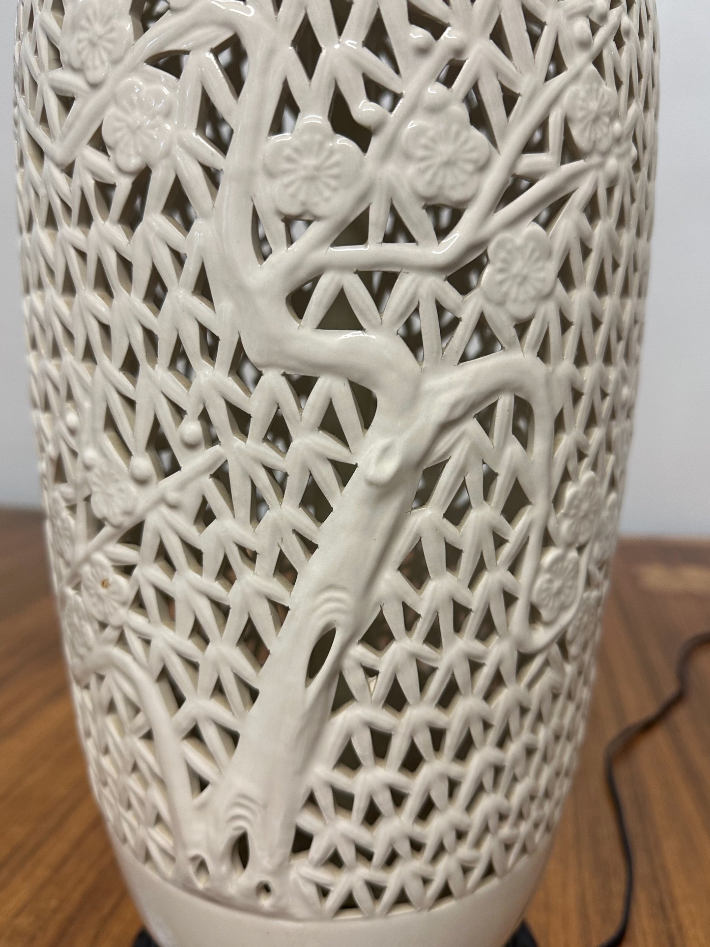 SOLD – 1960s Pair of Blanc De Chine Articulated table lamps