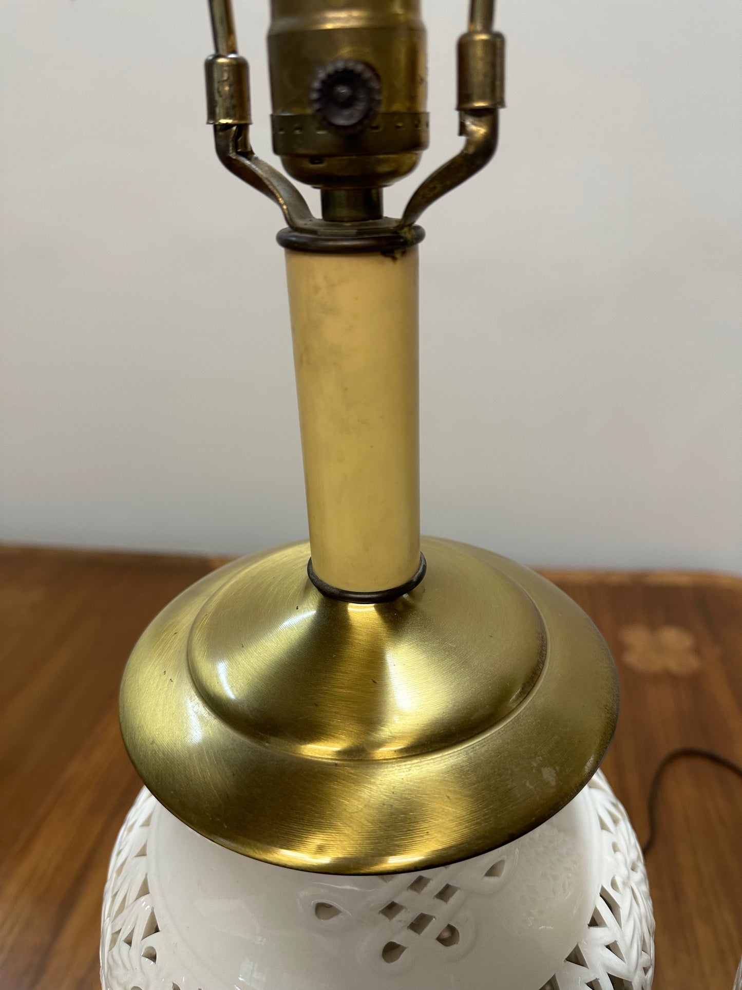 SOLD – 1960s Pair of Blanc De Chine Articulated table lamps