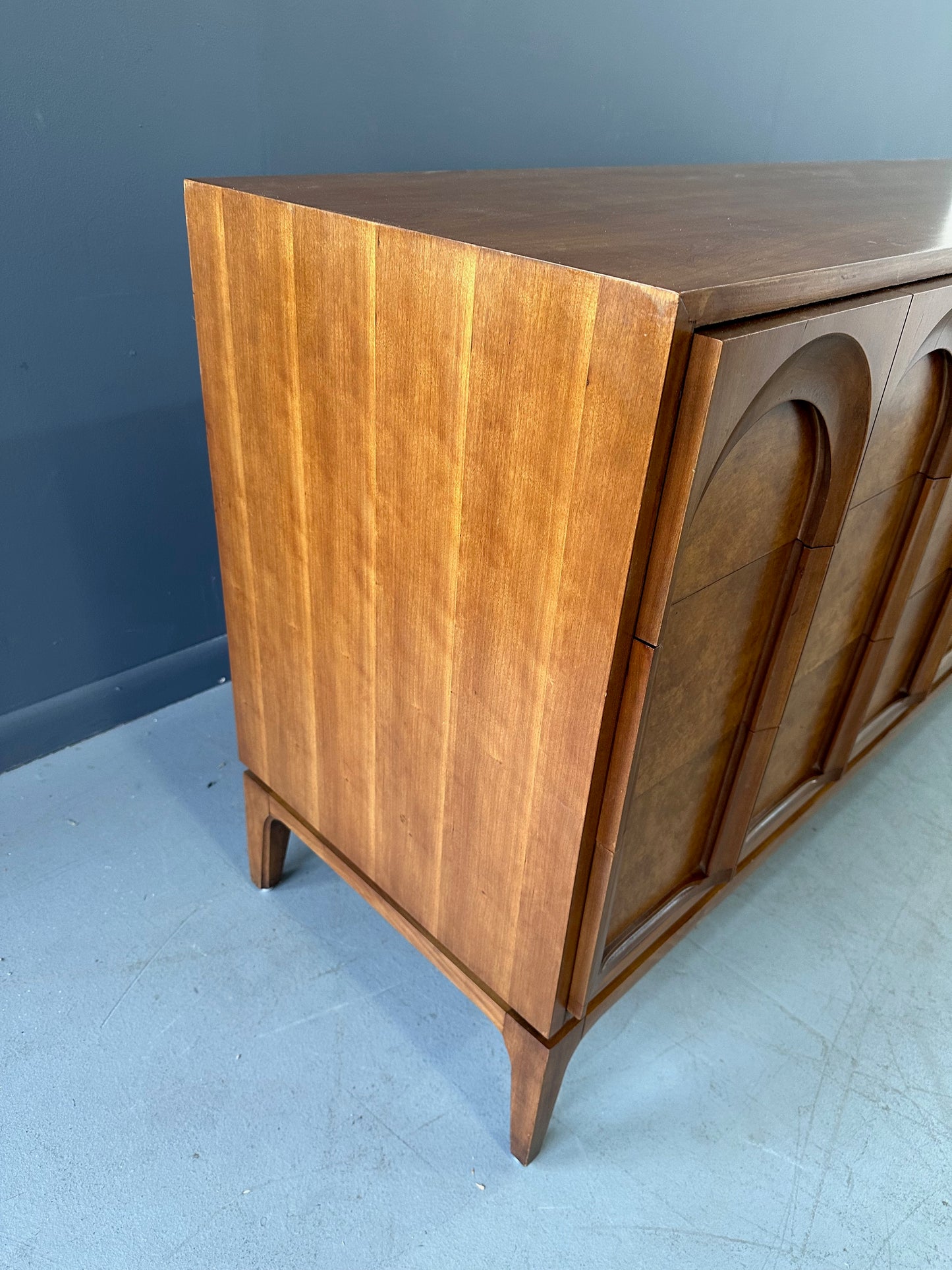 SOLD – Thomasville Sculptural 'Arched' 9 Drawer Dresser Walnut, Olive Burl