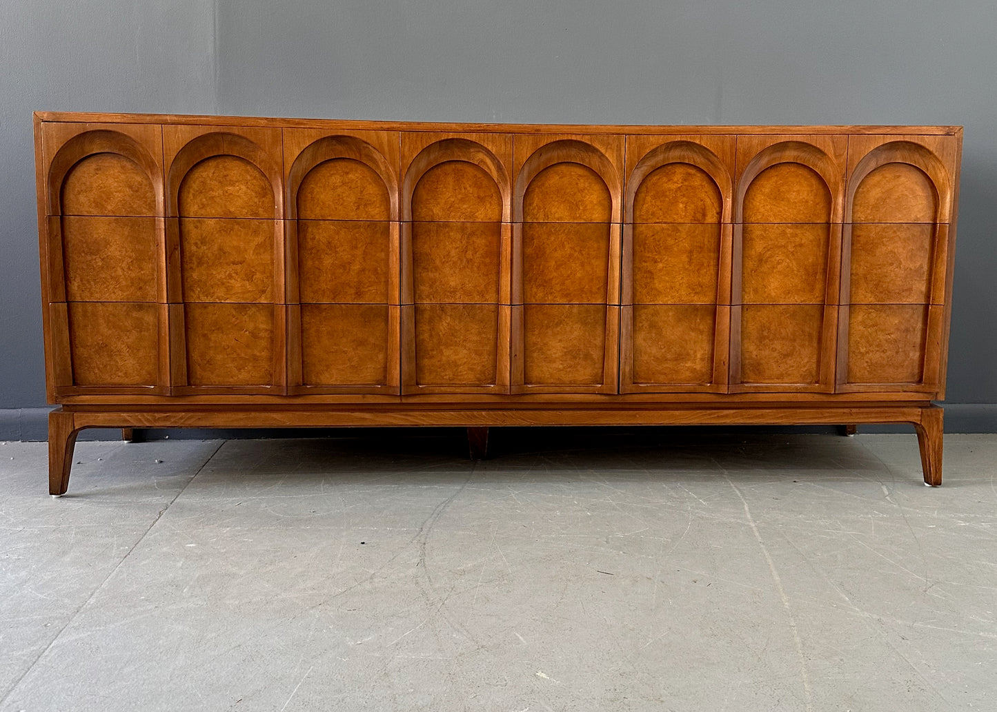 SOLD – Thomasville Sculptural 'Arched' 9 Drawer Dresser Walnut, Olive Burl