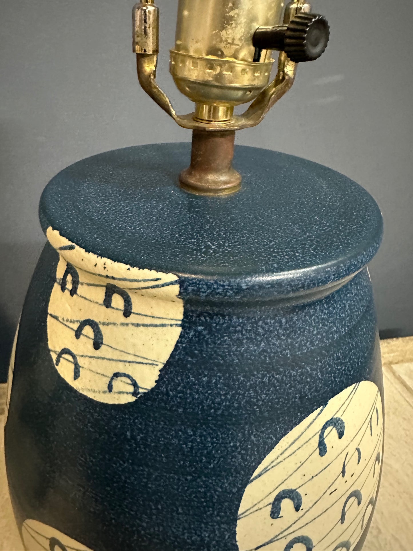 Mid Century Pair of Japanese-Inspired Art Pottery Table Lamps – Navy and Cream Ceramic Lamps with Modern Pattern