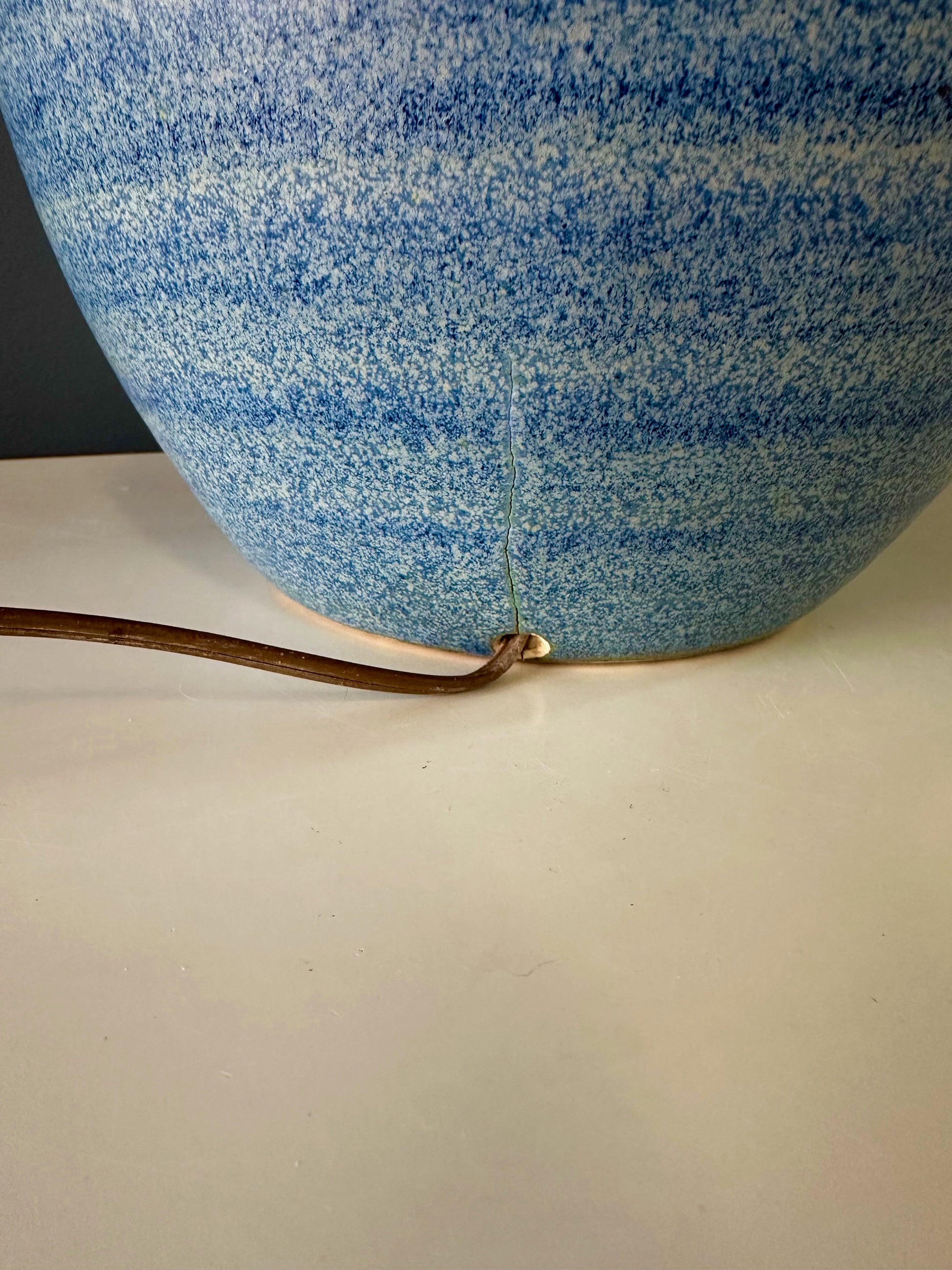 Mid-Century Design Technics Teardrop Ceramic Table Lamp – Elegant Blue and Gray Glaze, Iconic Vintage Pottery Lighting, Timeless Modernist Design