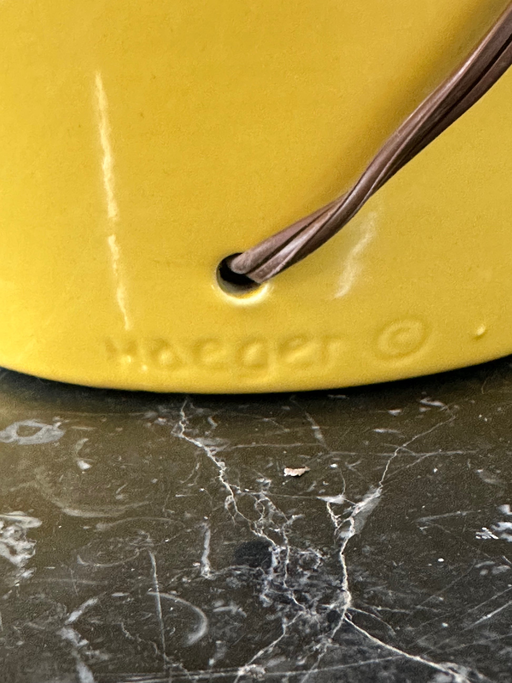 1970s Haeger Yellow Ceramic Table Lamp – Large Mid-Century Modern Accent Lighting, Bold Intense Yellow Glaze, Iconic Vintage Design Statement