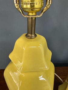 1970s yellow Chinoiserie lamps, Mid-Century modern ceramic lighting pair
