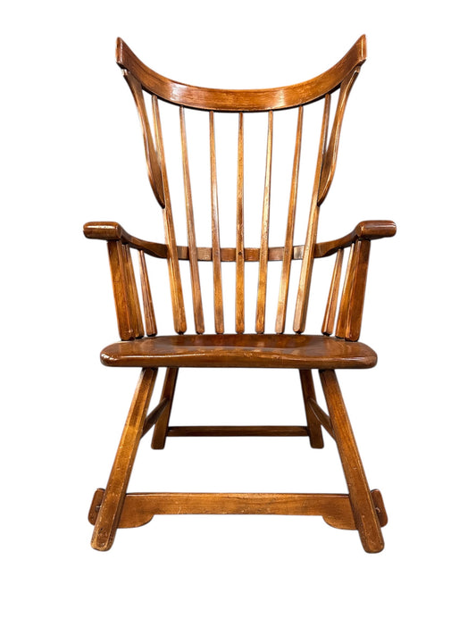 Grand Windsor chair designed by Herman de Vries for The Sikes Company, featuring curved crest rail, vertical spindle back, and contoured wooden seat