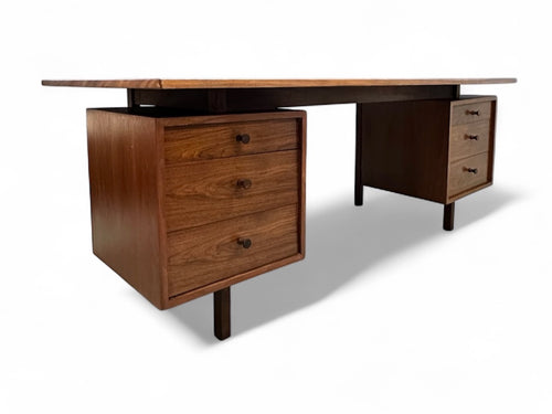 Richard Artschwager Walnut Double Pedestal Executive Desk, Mid-20th Century
