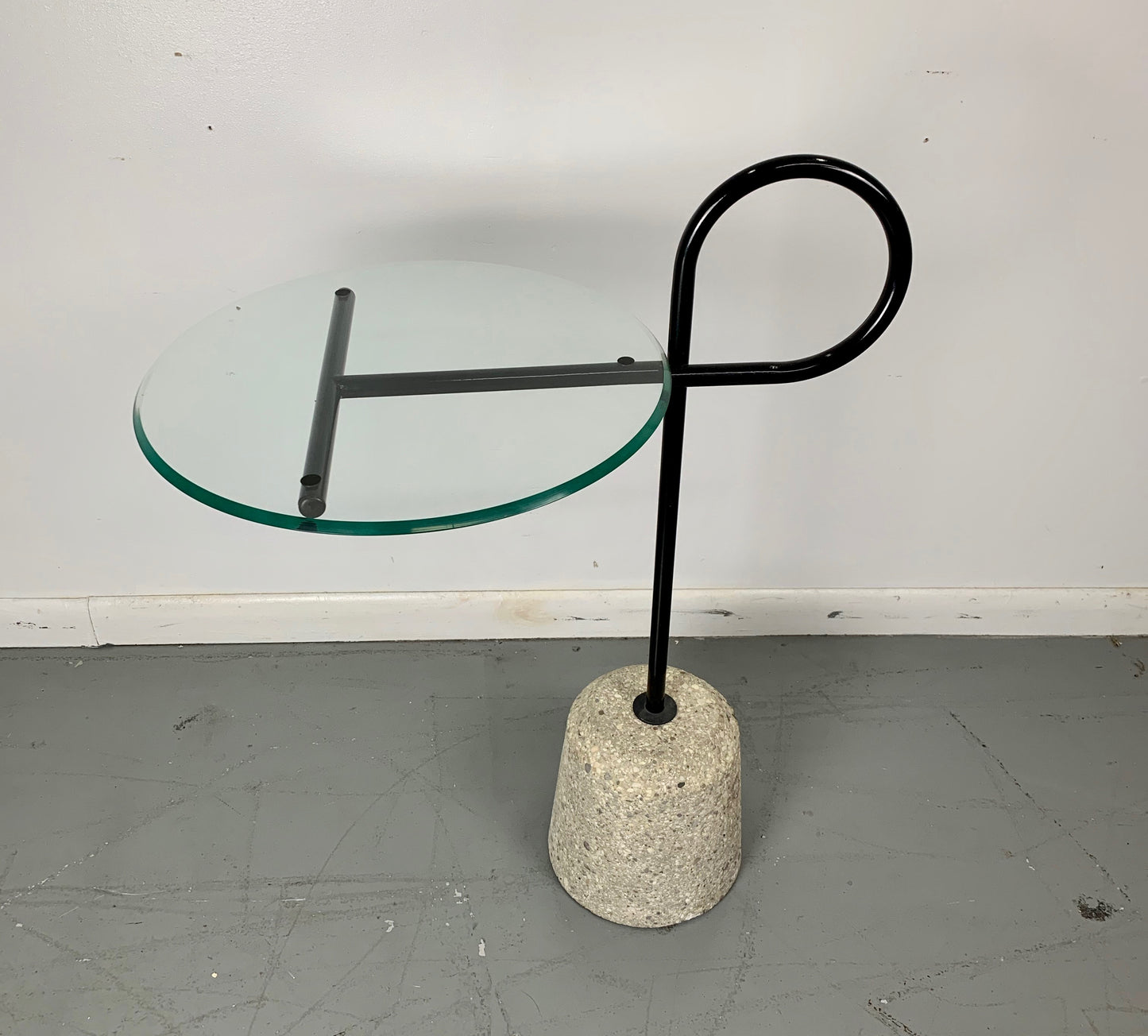 Italian Mid-Century Post-Modern Sottsass Style Side Table of Concrete and Steel