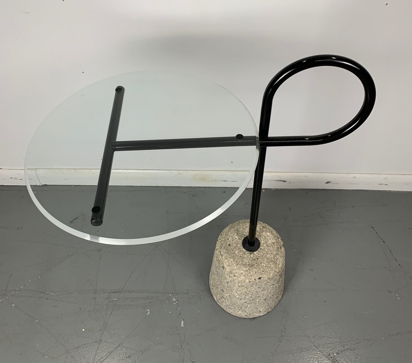 Italian Mid-Century Post-Modern Sottsass Style Side Table of Concrete and Steel