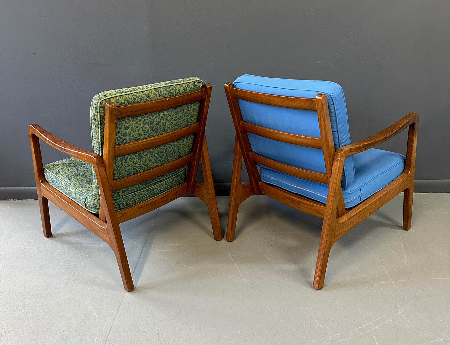 SOLD – Pair of Danish Teak Easy Chairs FD-109 by Ole Wanscher, 1950s with Ottoman Mid Century