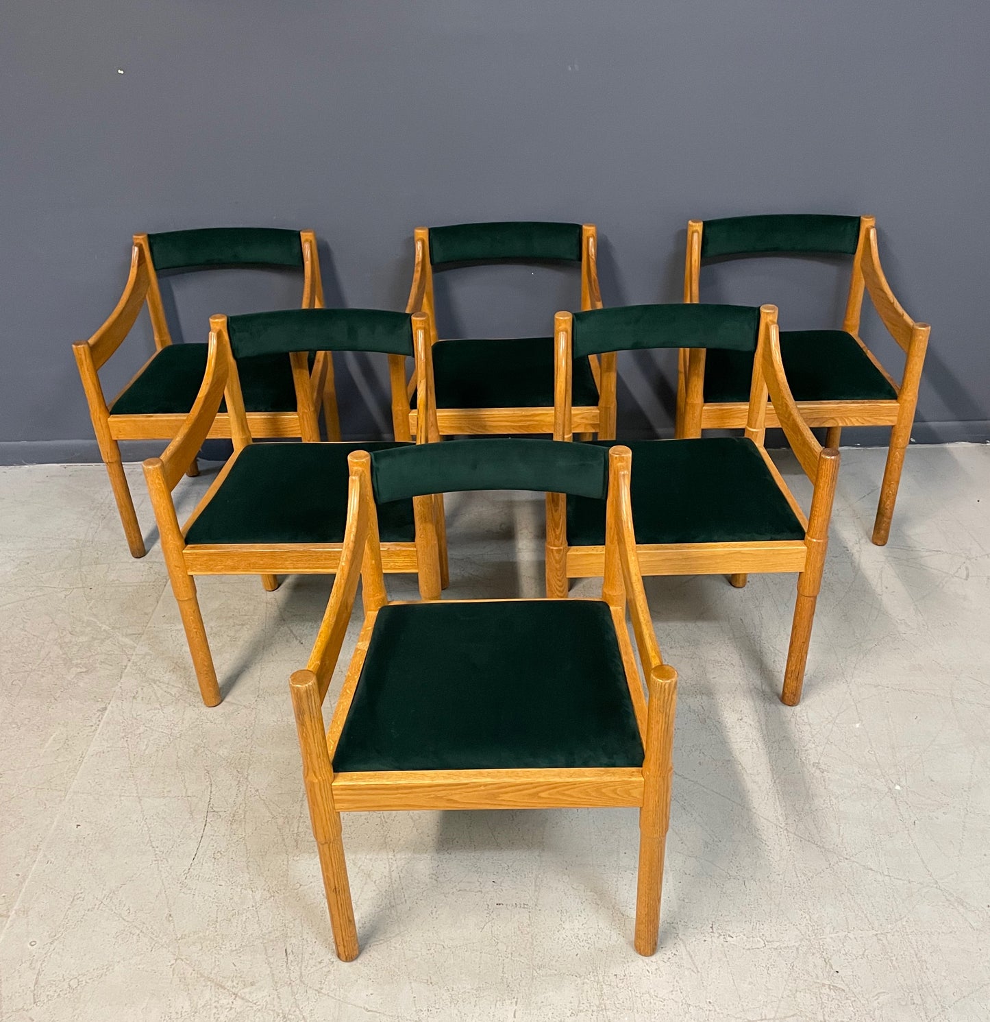 SOLD – Vico Magistretti "Carimate" Dining Chairs for Cassina, 1960, Set of 6