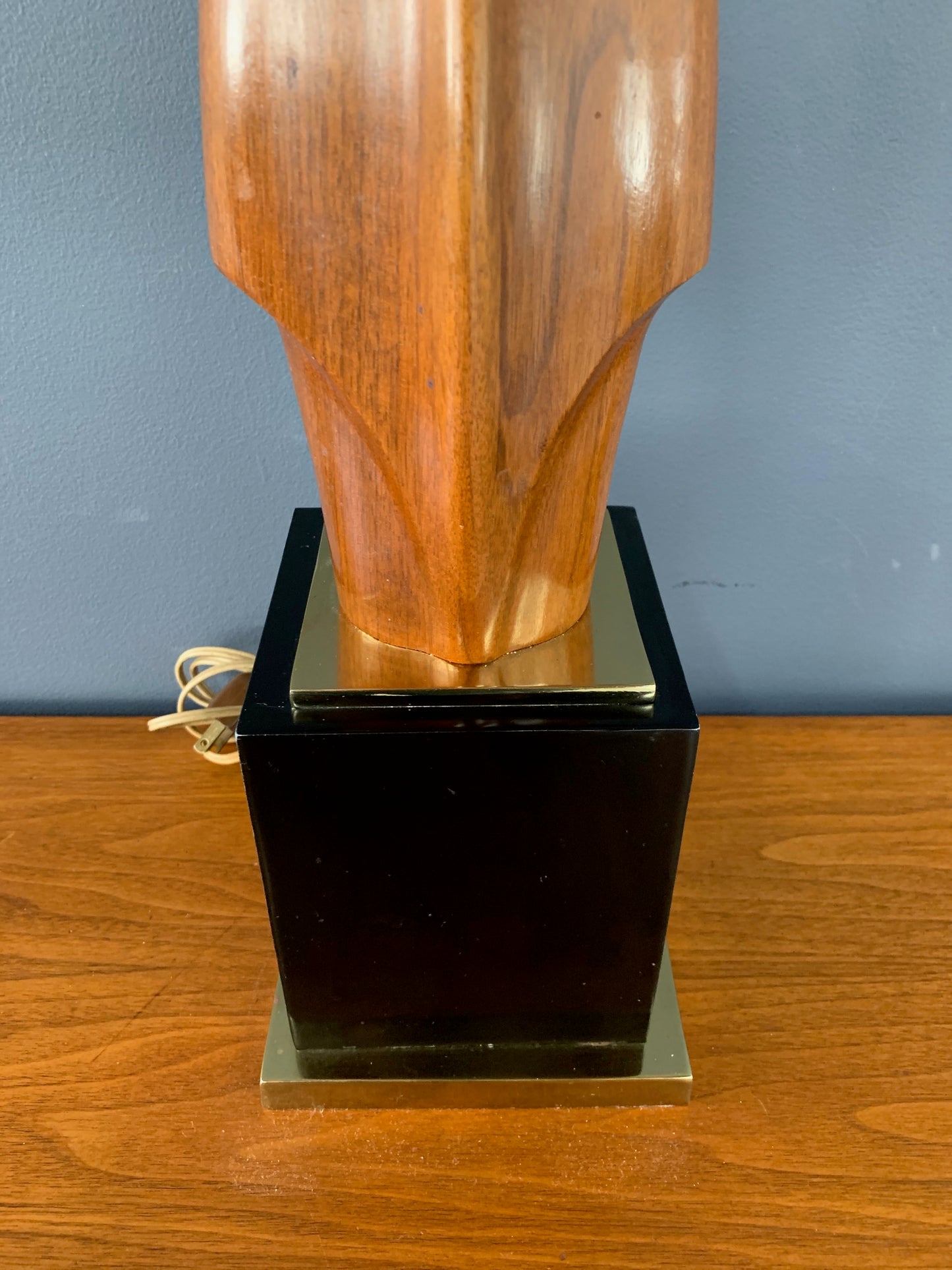 SOLD – Mahogany Figural Midcentury Lamp by Laurel Lamp Co.
