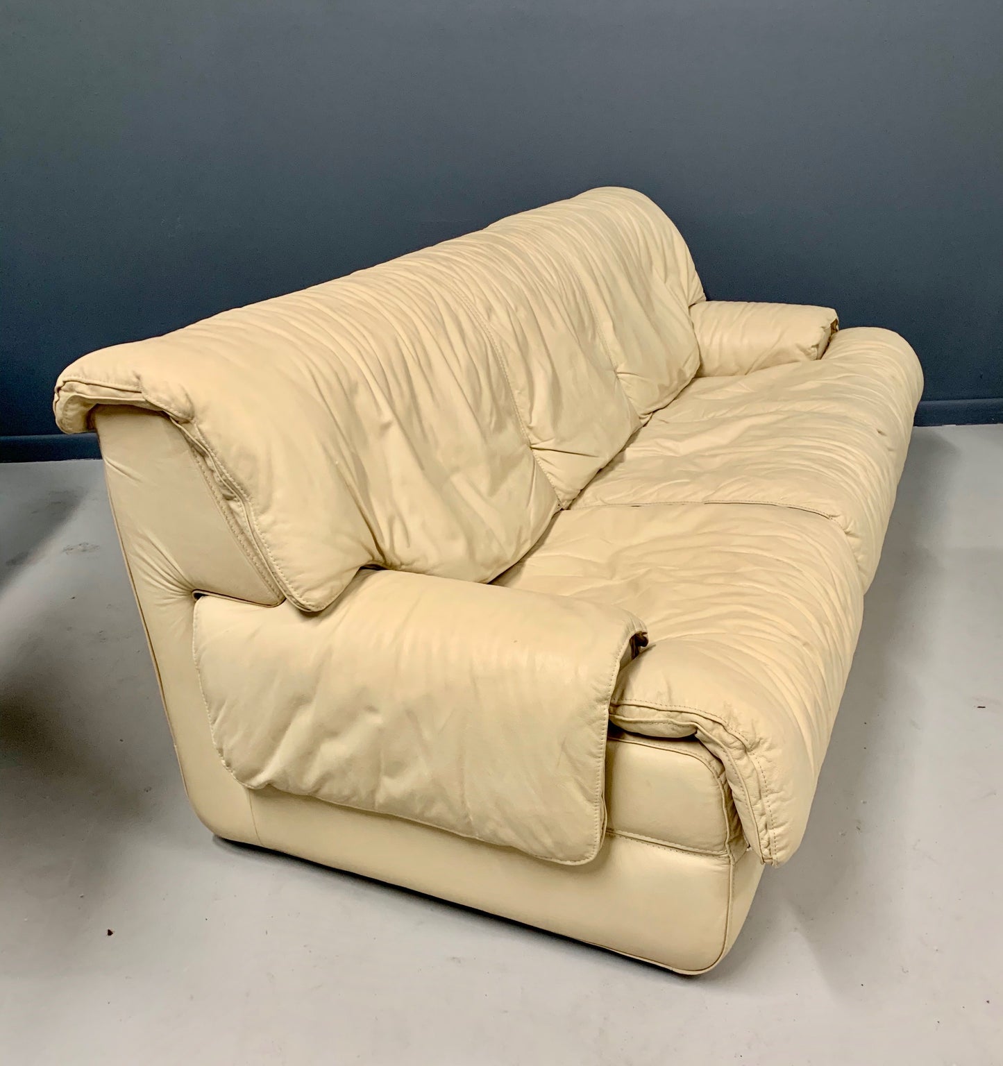 SOLD – Postmodern 1980s Sofa by Roche Bobois in Draped Soft Leather