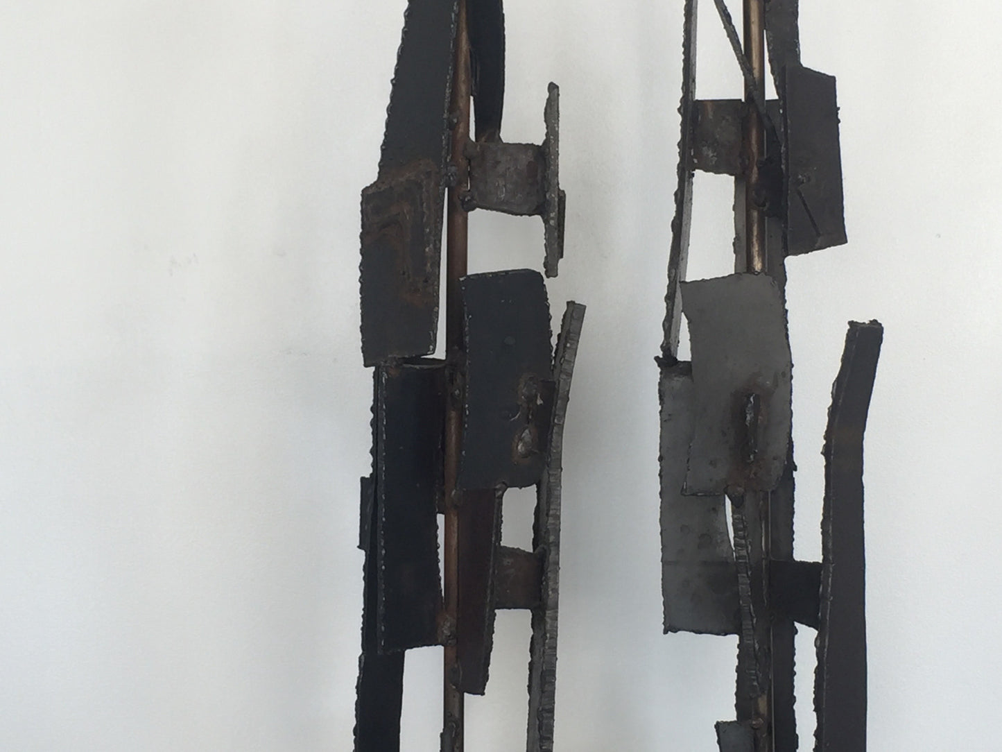 SOLD – Harry Balmer Brutalist Sculpture Lamps for Laurel Lighting Co