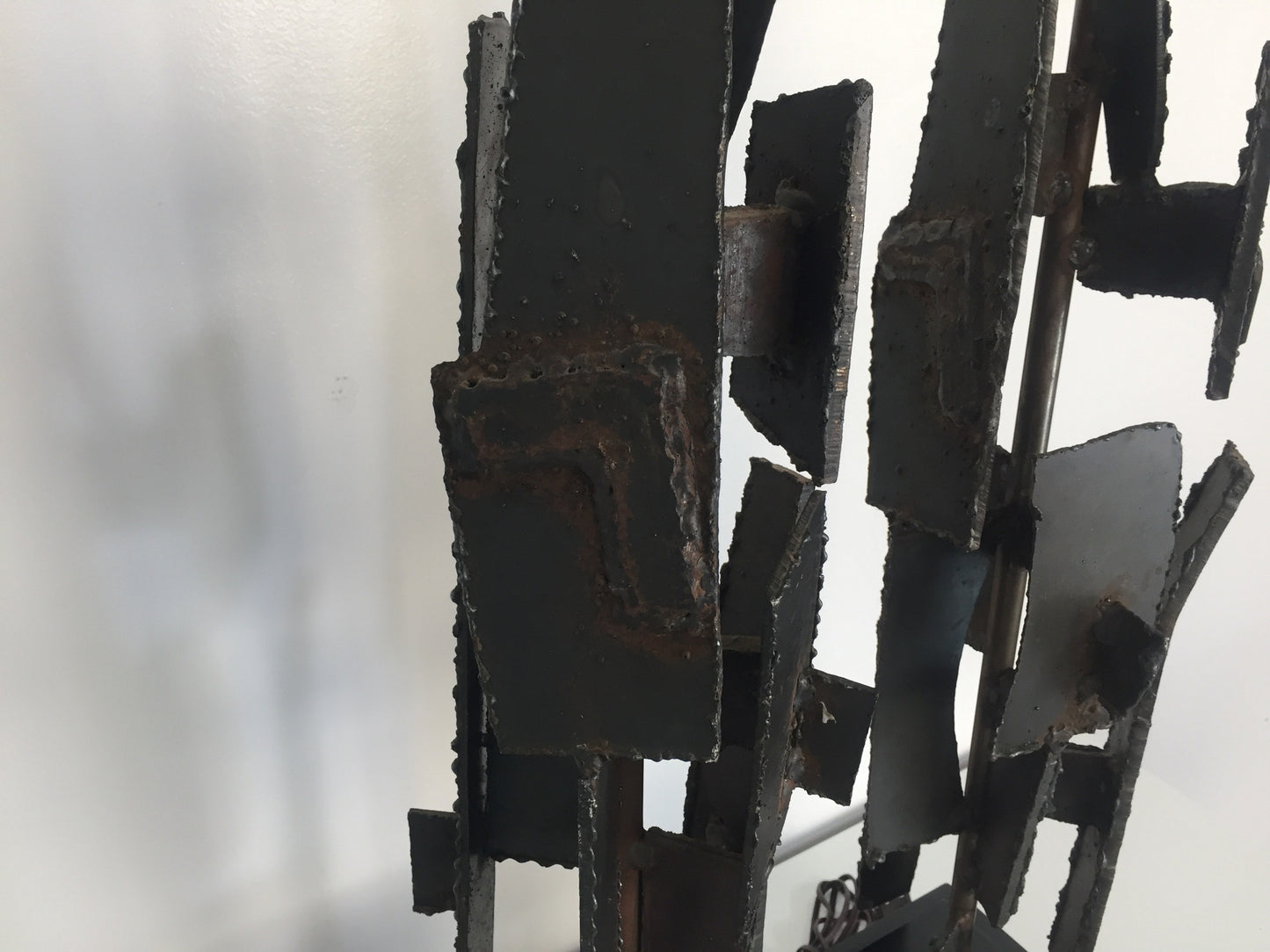 SOLD – Harry Balmer Brutalist Sculpture Lamps for Laurel Lighting Co