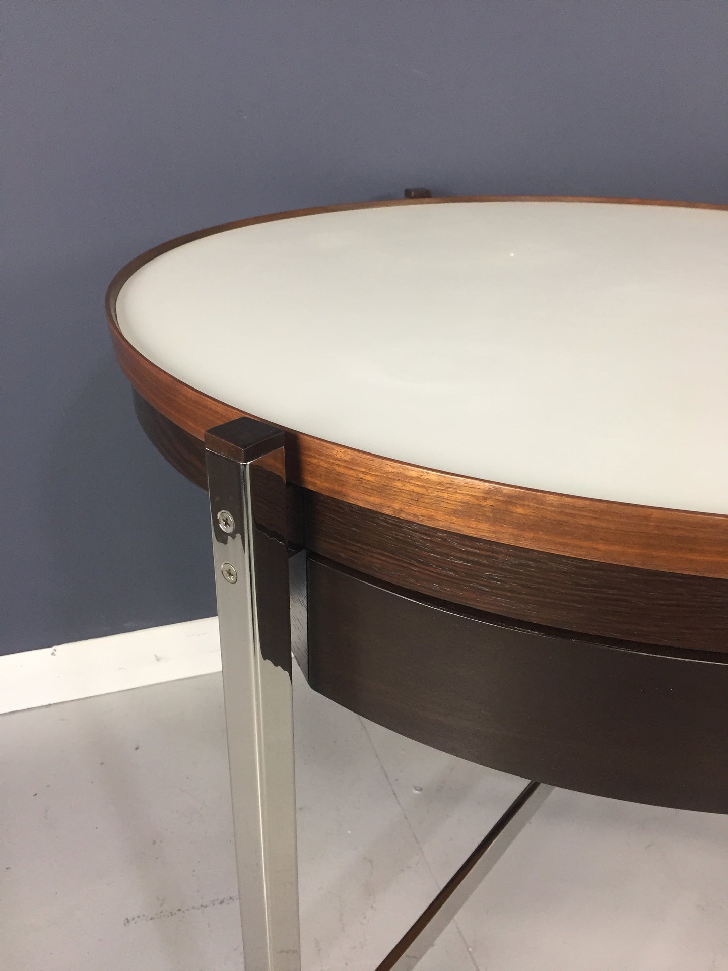 Dunbar Rare Round Occasional Tables by Edward Wormley a Pair Mid Century
