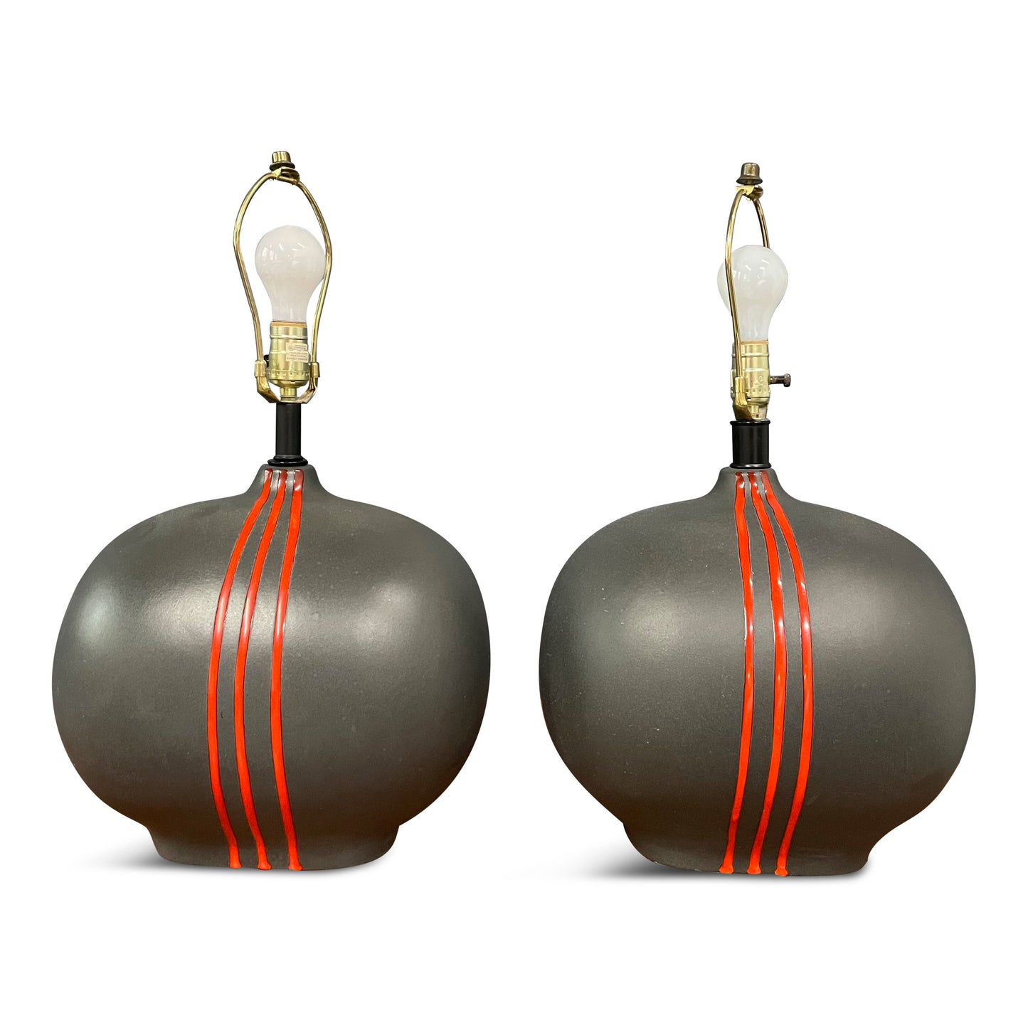 SOLD – Post Modern Ceramic Lamps by Sunset Cosco in Grey and Flaming Red