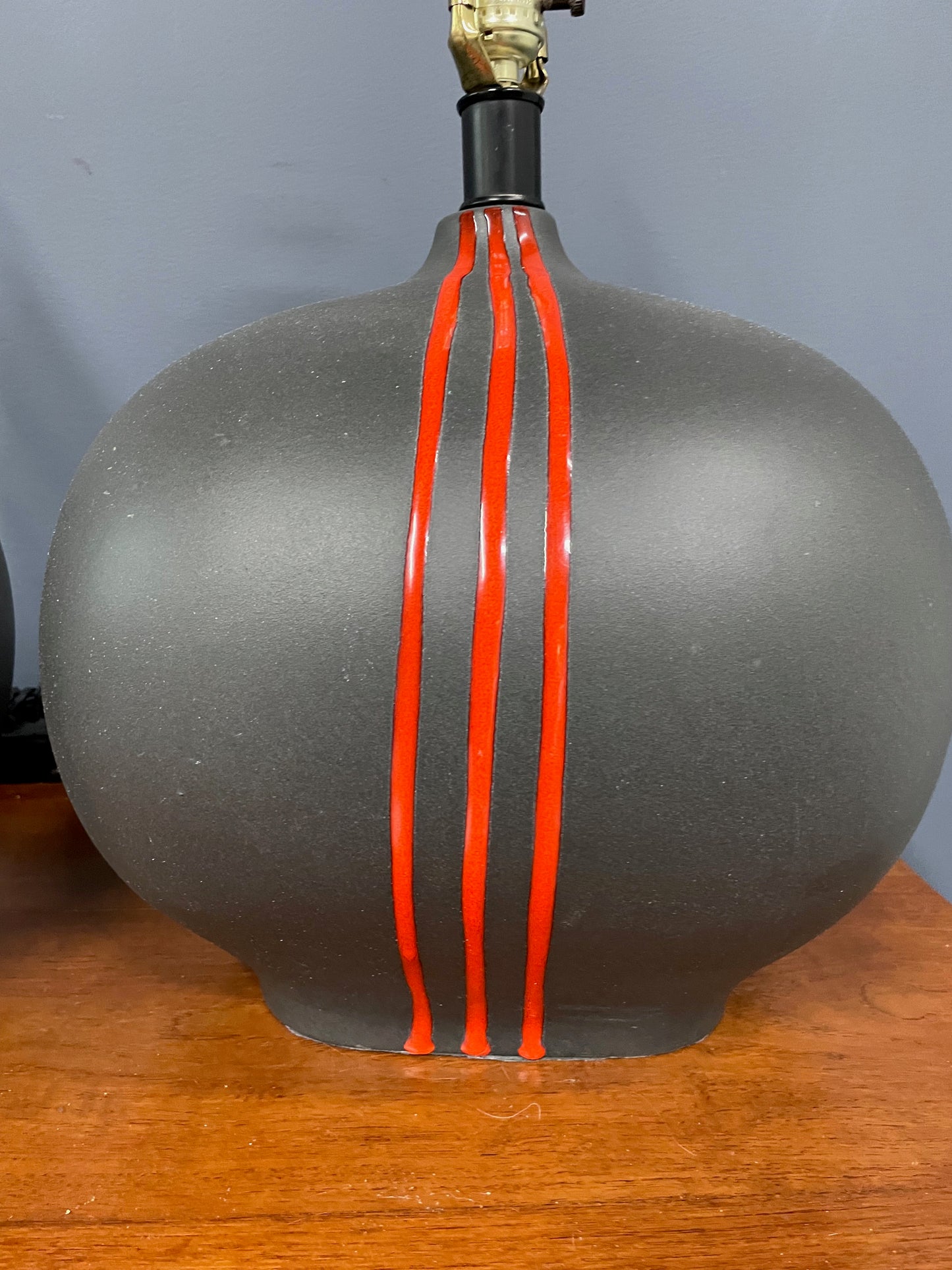 SOLD – Post Modern Ceramic Lamps by Sunset Cosco in Grey and Flaming Red
